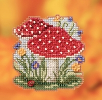 Набор для вышивания "Красный гриб" Mill Hill, размер 6,4 х 7см.